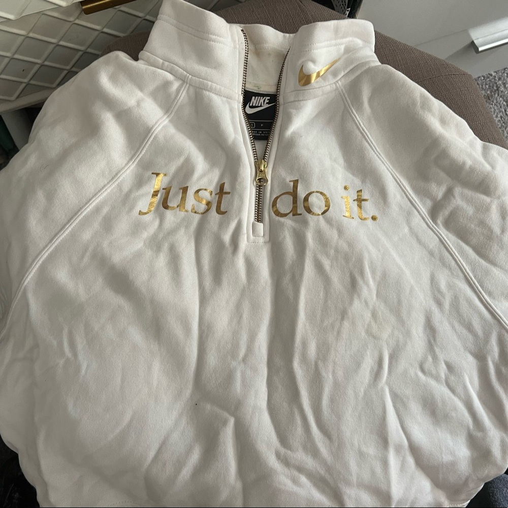 Nike cropped sweatshirt